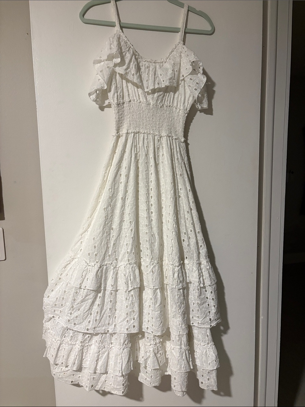 🔥👀Slate & Willow White Eyelet Ruffle Maxi Dress👀🔥